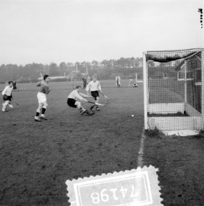 Hockey Togo tegen Laren 1-2, Bestanddeelnr 907-4198