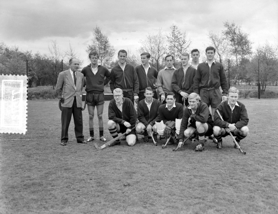 Hockey DKS tegen Laren (Laren kampioen) elftal, Bestanddeelnr 907-7572
