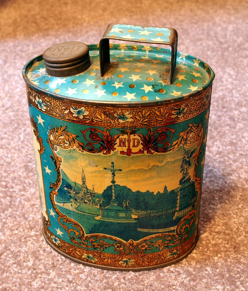 Holy water tin from Lourdes, foto 1