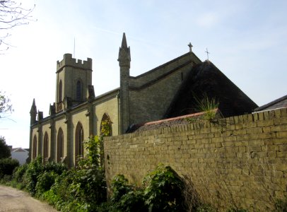 Holy Trinity Church, Trinity Church Lane, Cowes, Isle of Wight (May 2016) (2)