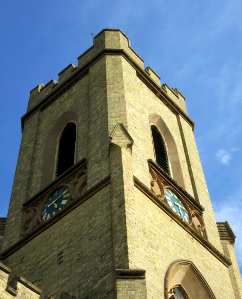 Holy Trinity Church, Trinity Church Lane, Cowes, Isle of Wight (May 2016) (7)