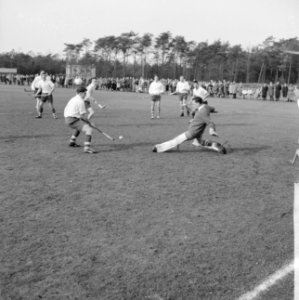 Hockey Tilburg tegen Venlo 1-1, Bestanddeelnr 912-1420