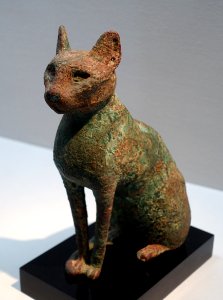Holy cat, Egypt, Third Intermediate Period to Late Period, 22nd-30th Dynasty, c. 945-332 BC, bronze - Matsuoka Museum of Art - Tokyo, Japan - DSC06976 photo