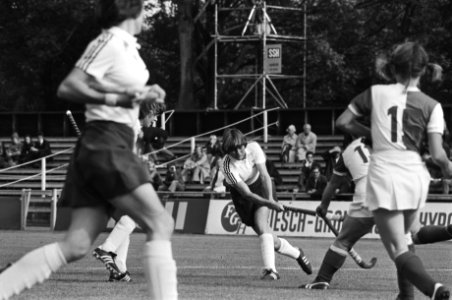 Hockey Europacup dames in Amstelveen, spelmomenten, Bestanddeelnr 928-6271