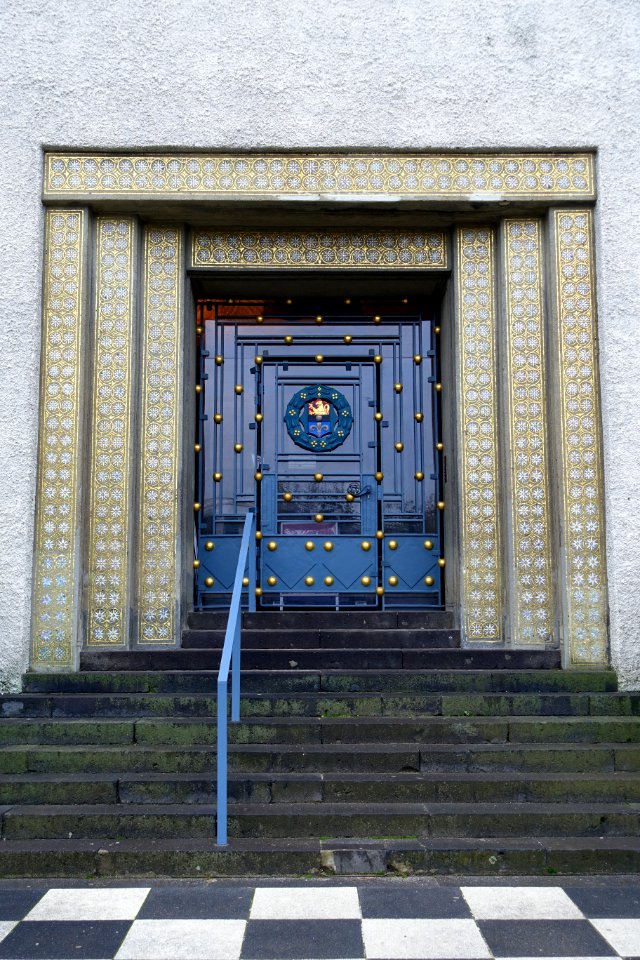 Hochzeitsturm entryway - Mathildenhöhe - Darmstadt, Germany - DSC01468