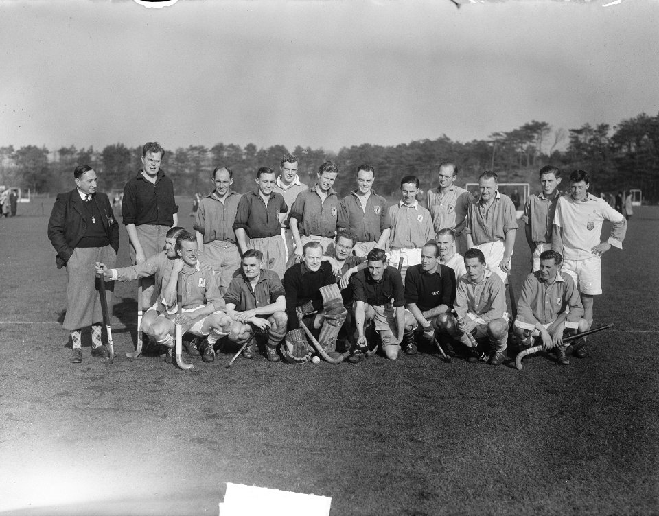 HNIJC met BMHC hockey, Bestanddeelnr 904-4507