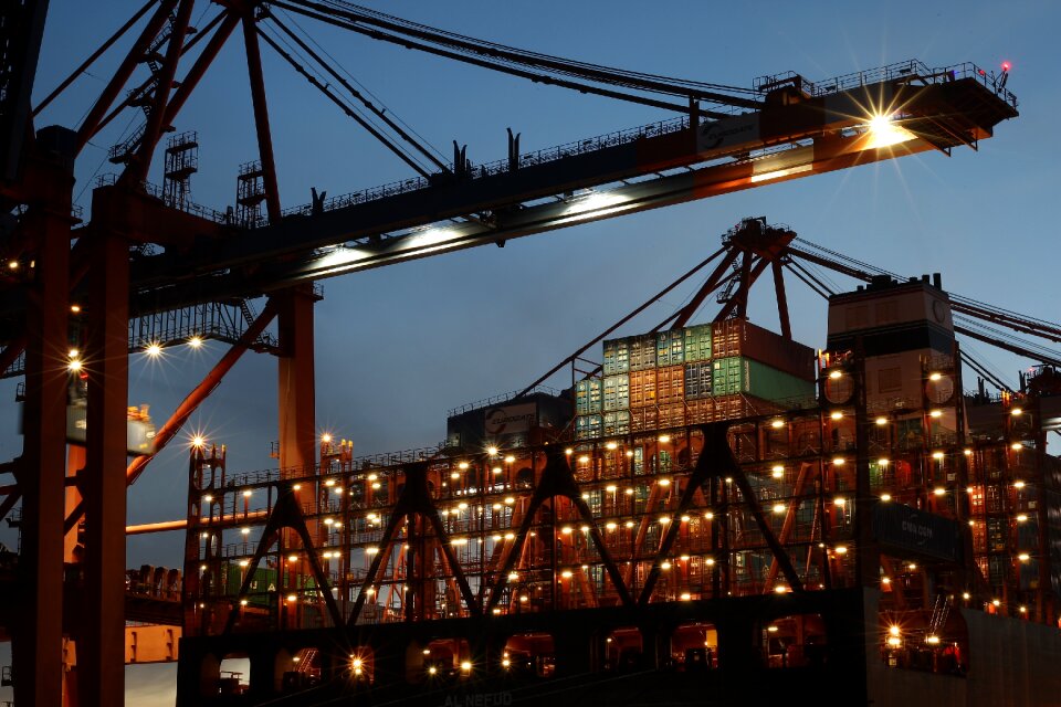 Container ship water elbe