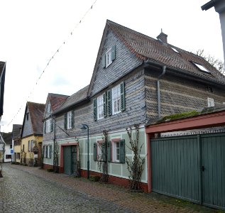 Hochheim am Main, Rathausstraße 32