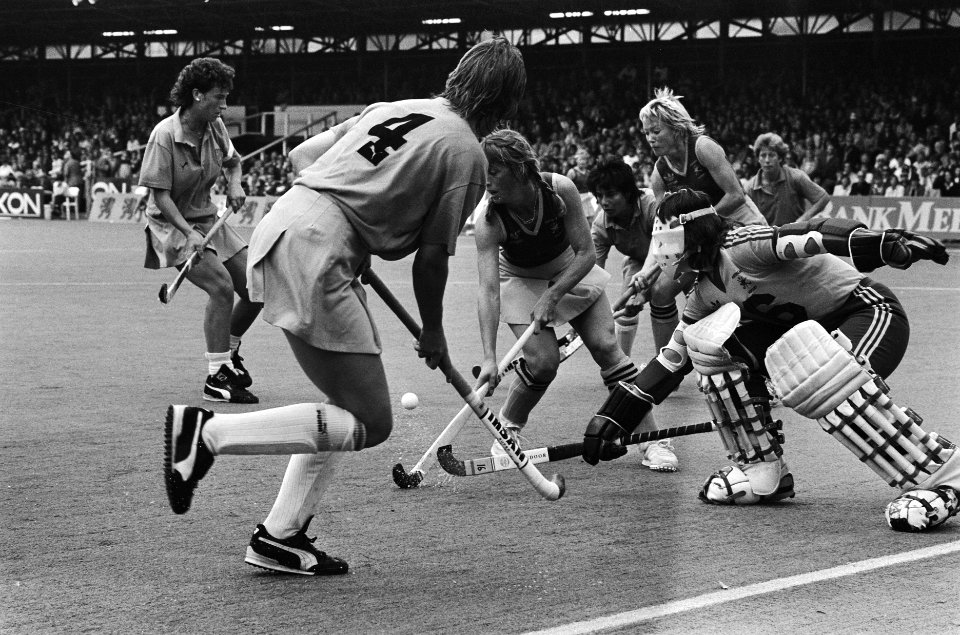 Hockeytoernooi in Amstelveen dames Nederland tegen Australie, Bestanddeelnr 933-3545
