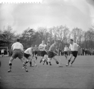 Hockey Laren tegen Amsterdam 0-0, Bestanddeelnr 913-5120