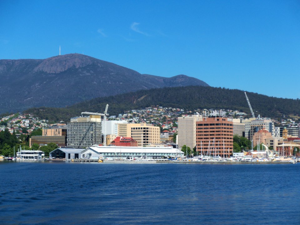 Hobart and Mount Wellington 20171120-039