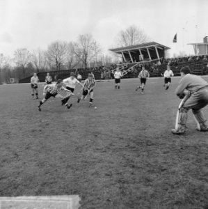 Hockey Amsterdam tegen HDM 1-0, spelmoment, Bestanddeelnr 917-4554