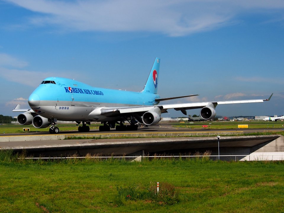 HL7400 Boeing 747-4B5F Korean Air Lines taxiing at Schiphol (AMS - EHAM), The Netherlands, 18may2014, pic-3