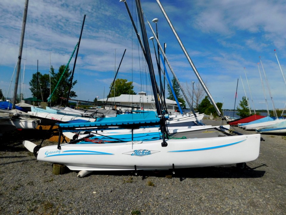 Hobie Getaway catamaran sailboat 2636