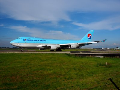 HL7400 Boeing 747-4B5F Korean Air Lines taxiing at Schiphol (AMS - EHAM), The Netherlands, 18may2014, pic-5