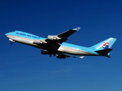 HL7437 Korean Air Cargo Boeing 747-400F takeoff from Schiphol (AMS - EHAM), The Netherlands, 16may2014, pic-003 photo
