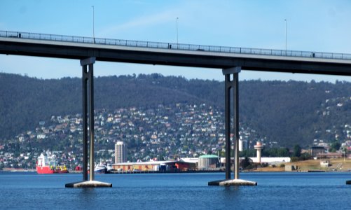 Hobart through Tasman Bridge 20171120-046