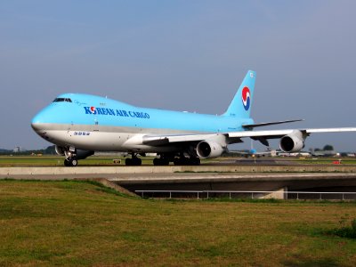 HL7605 Korean Air Lines Boeing 747-4B5F(ER) - cn 35526 taxiing, 25august2013 pic-3