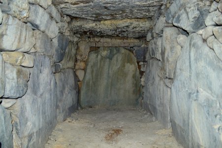 Hodoyama Kofun Group-1, genshitsu-1