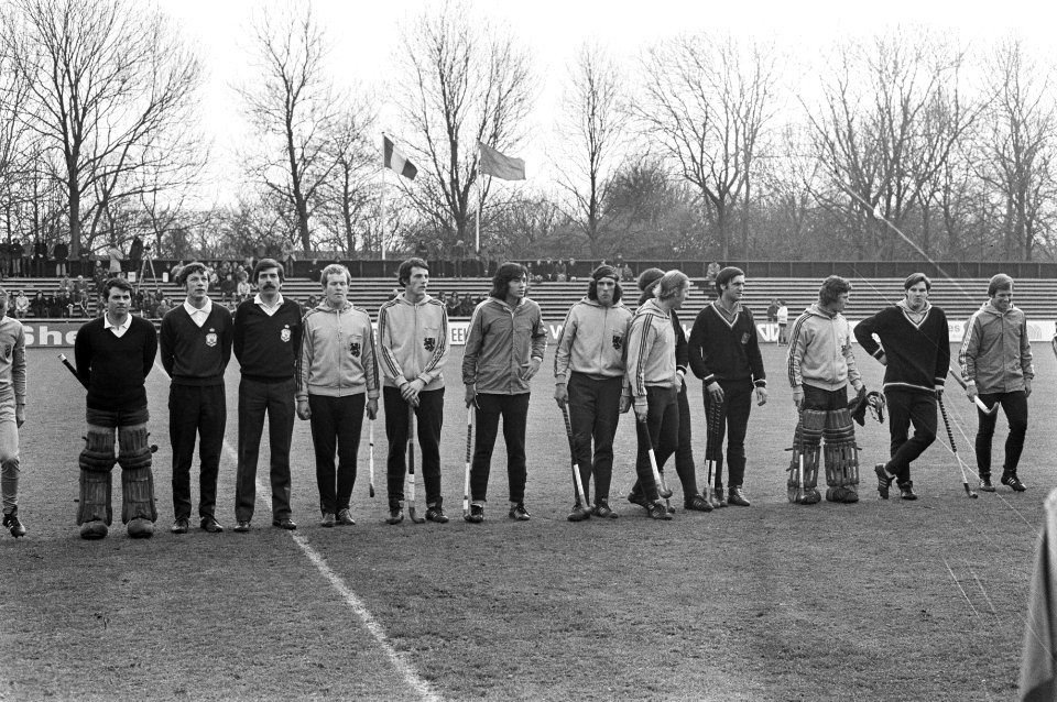 Hockey Nederland tegen Belgie 2-1, elftallen, Bestanddeelnr 926-3291
