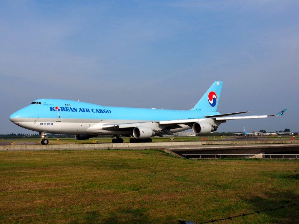 HL7605 Korean Air Lines Boeing 747-4B5F(ER) - cn 35526 taxiing, 25august2013 pic-4