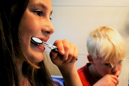 Treat teeth dentistry dentist