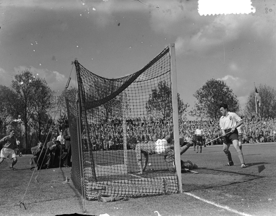 Hockey. Nederland tegen Belgie 4-1, Bestanddeelnr 905-7122
