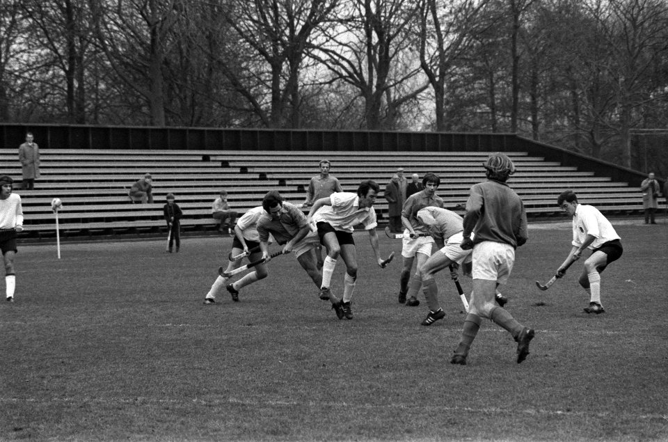 Hockey Amsterdam tegen Kampong 0-1, Bestanddeelnr 925-2095