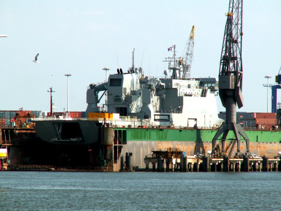 HMNZS CANTERBURY L421 closeup in drydock at Rotterdam, Holland