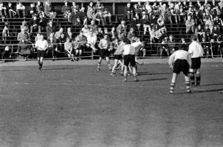 Hockey Amsterdam tegen Hilversum 4-0, spelmomenten, Bestanddeelnr 917-5832