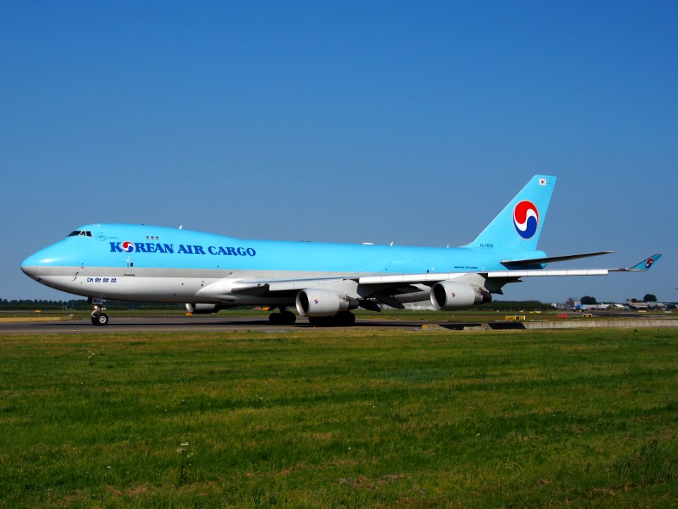 HL7605 Korean Air Lines Boeing 747-4B5F(ER) - cn 35526, taxiing 21july2013 pic-005