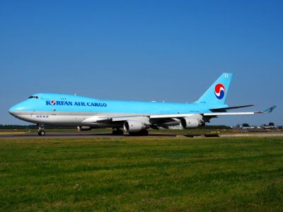 HL7605 Korean Air Lines Boeing 747-4B5F(ER) - cn 35526, taxiing 21july2013 pic-005
