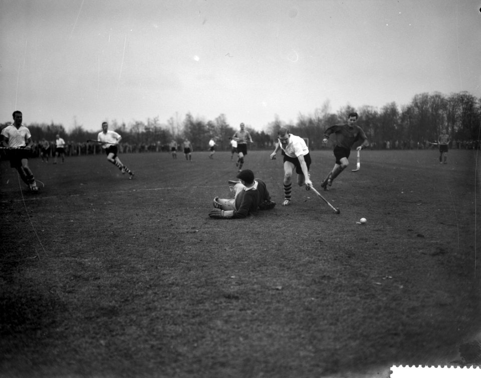 Hockey Laren tegen SCHC, Bestanddeelnr 911-7675