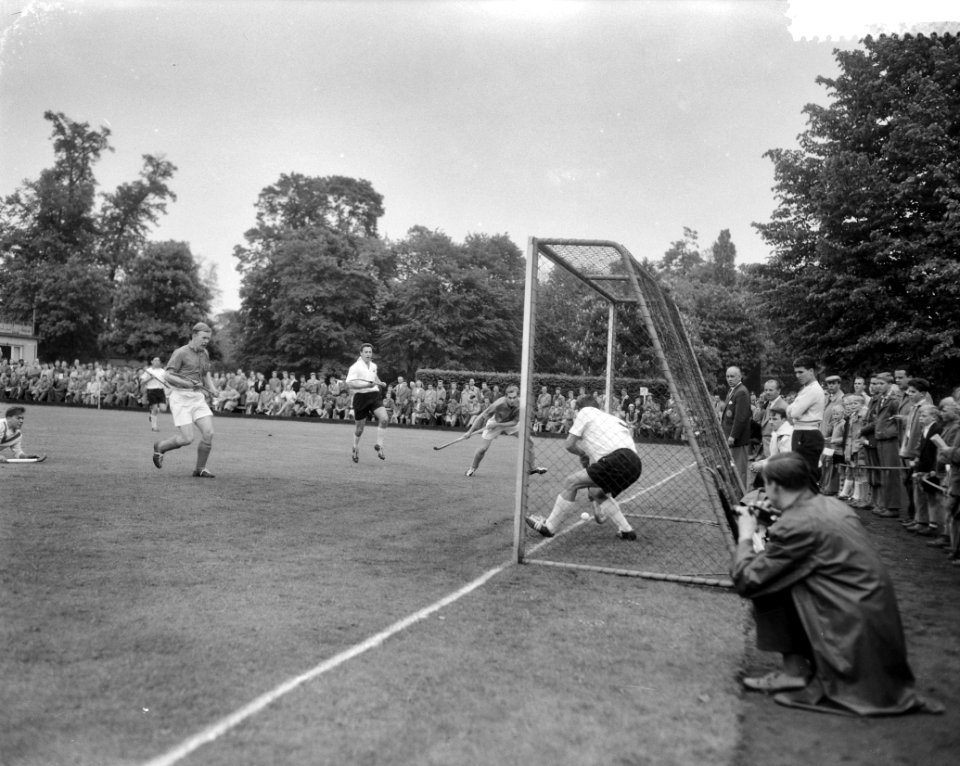 Hockey Nederland tegen Duitsland 1-3 Hannover, Bestanddeelnr 908-6019
