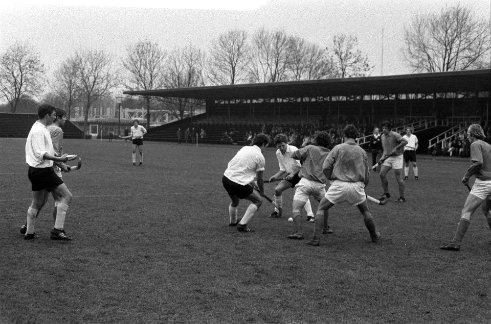 Hockey Amsterdam tegen Kampong 0-1, Bestanddeelnr 925-2090