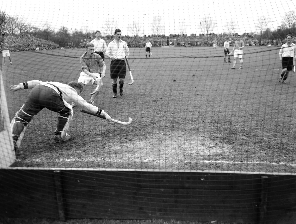 Hockey Nederland tegen Engeland, Amstelveen, Bestanddeelnr 907-1231