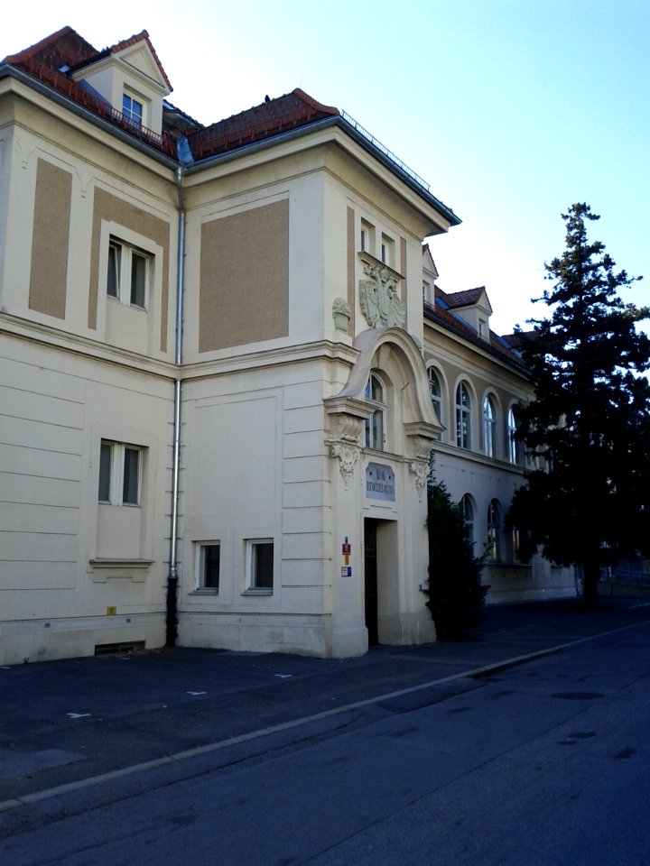 Hoetting-Sternwartestr15