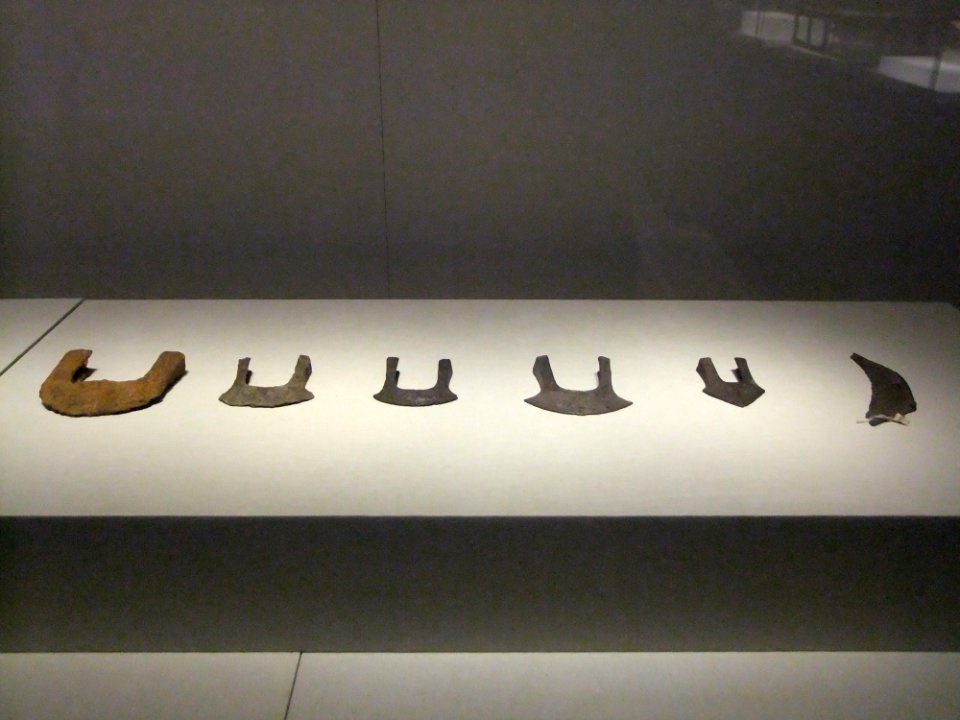 Hoes, Warring States period, Jingzhou Museum3