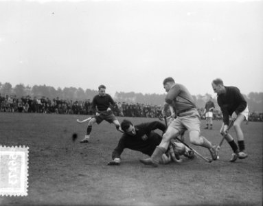 Hockey. Toga tegen HHYC Den Haag HHYC kampioenelftal, Bestanddeelnr 905-6173