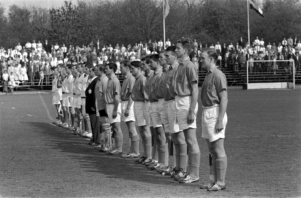 Hockey Nederland tegen Groot Britannie in het Wagenerstadion te Amstelveen, Bestanddeelnr 911-2306