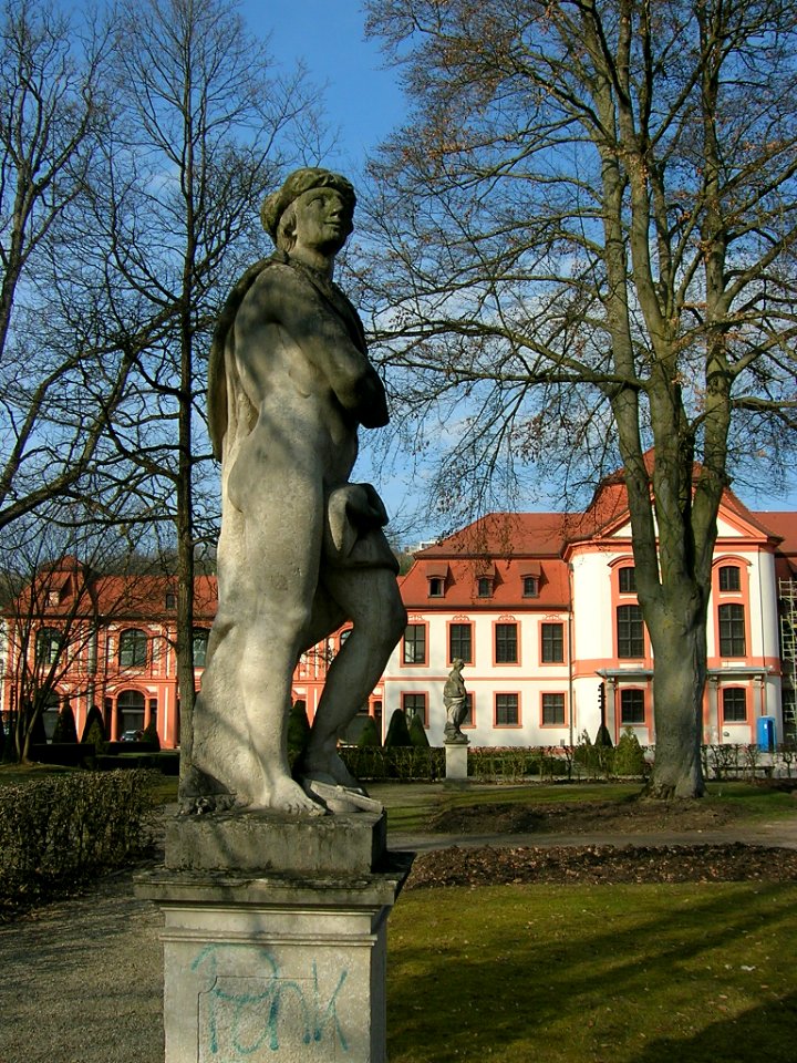 Hofgarten Eichstätt -Statue SW (4)