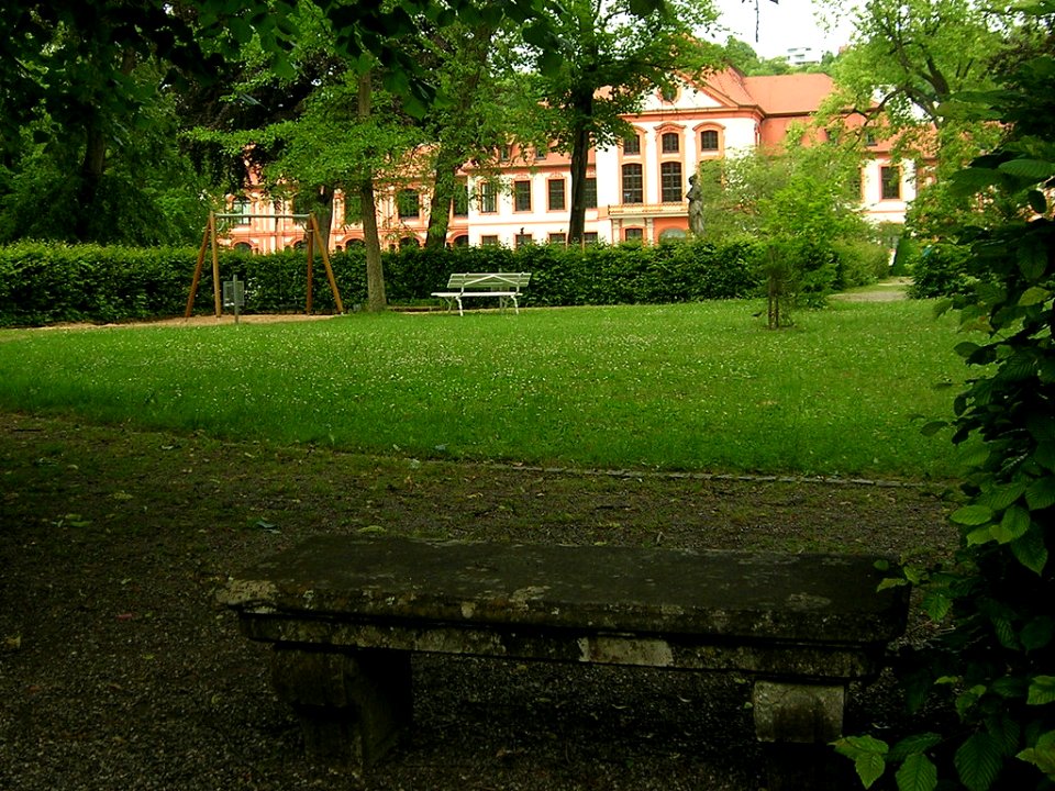 Hofgarten Eichstätt -Steinbank (2)