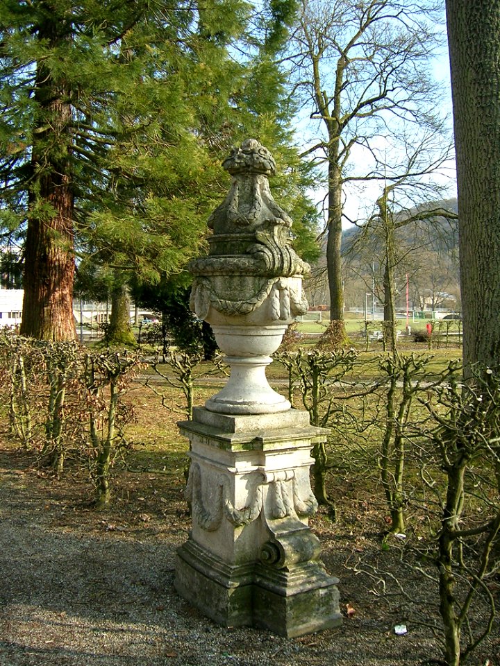 Hofgarten Eichstätt -Steinvase O (1)