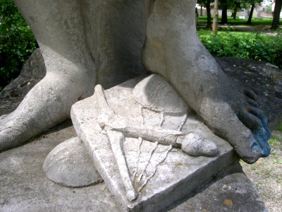 Hofgarten Eichstätt -Statue SW Detail