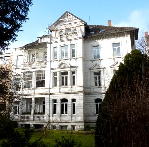 Hohenzollernstraße 17