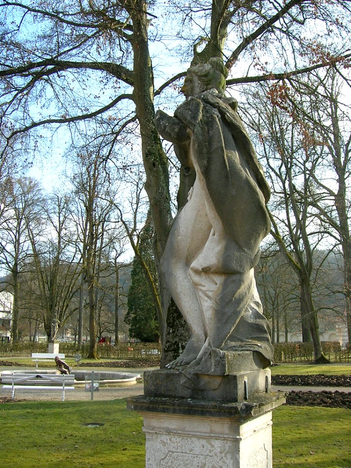 Hofgarten Eichstätt -Statue NW (1)