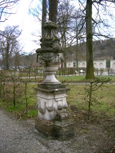 Hofgarten Eichstätt -Steinvase W (4)
