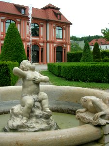Hofgarten Eichstätt -kleiner Brunnen Ost (2)