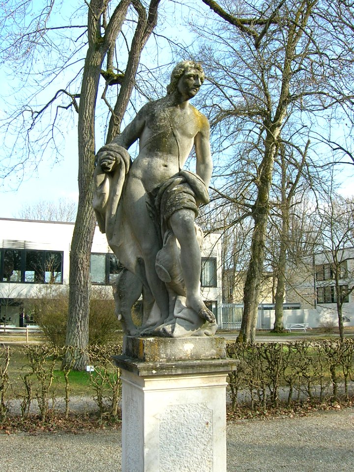 Hofgarten Eichstätt -Statue NO (1)