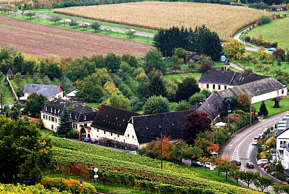 Hof Groroth Wiesbaden-Frauenstein